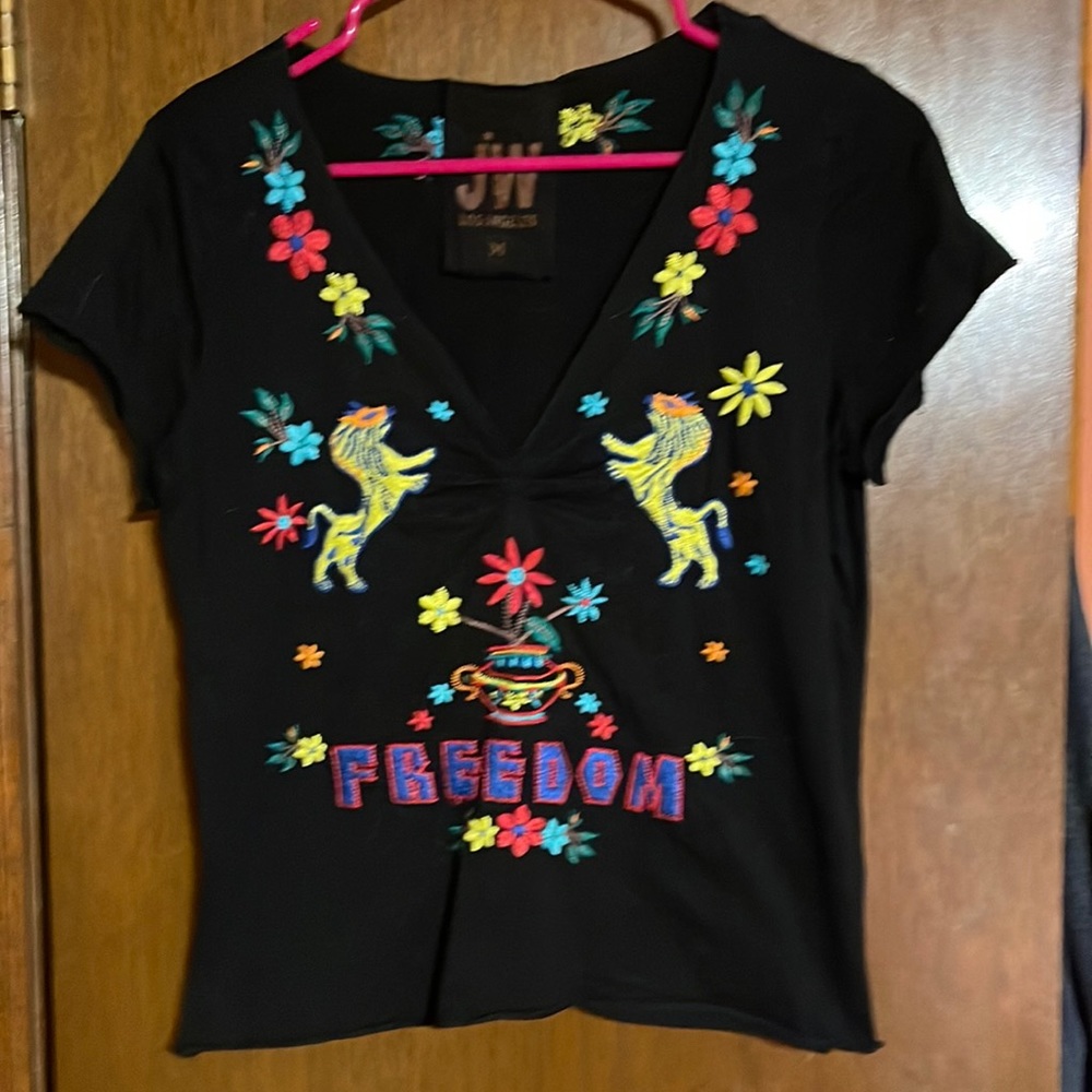 Johnny Was/ JWLA embroidered T-shirt